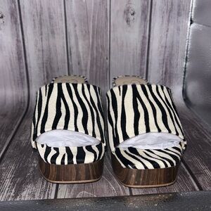 Jessica Simpson Womens Kalyani Slip On Open Toe Heels